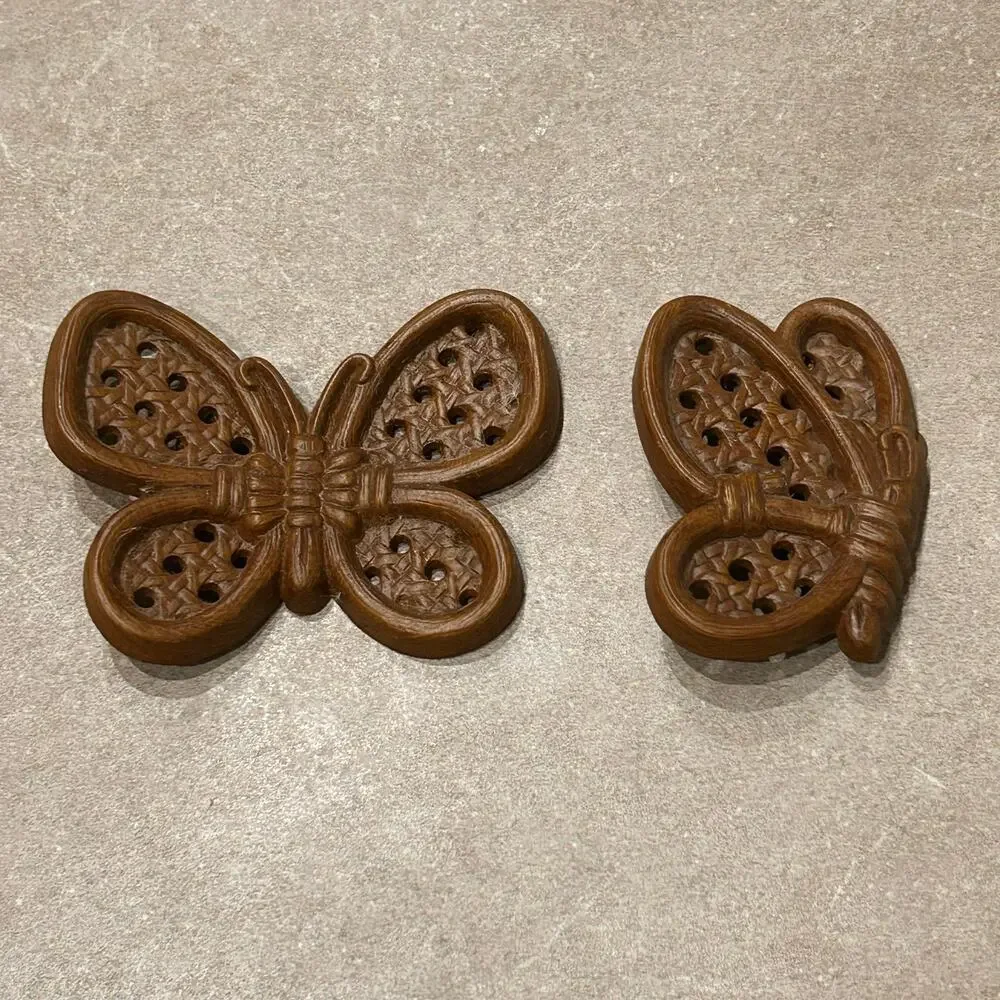 Vintage 70s Burwood Butterfly Wall Plaques Set 2 Faux Wicker Rattan Boho ^